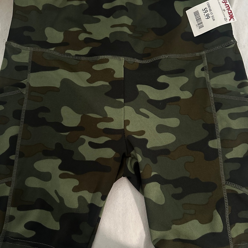 Camo Print High-Waisted Leggings